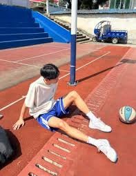 世预赛南美区：维尼修斯“绝杀” 巴西2：1胜哥伦比亚